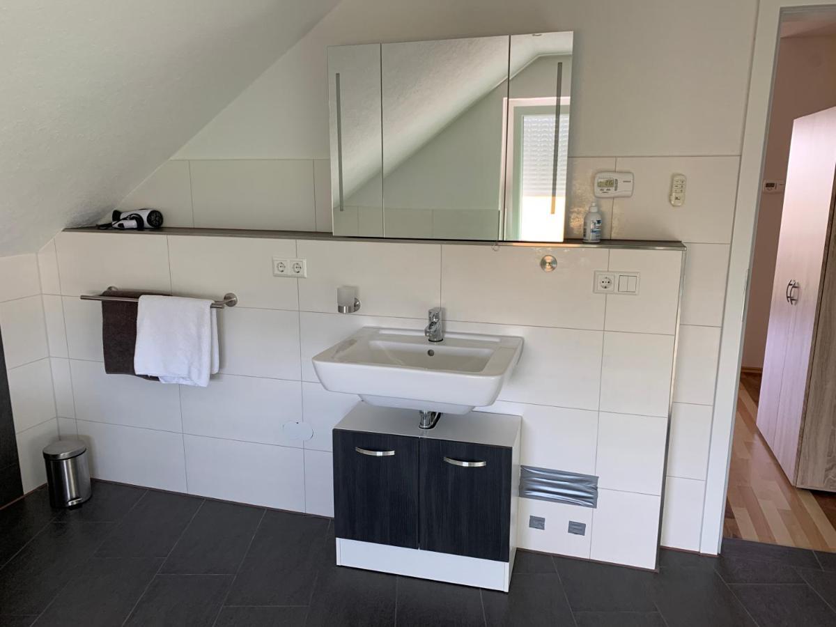 Ferienwohnung Holder Dettingen an der Erms Exterior foto
